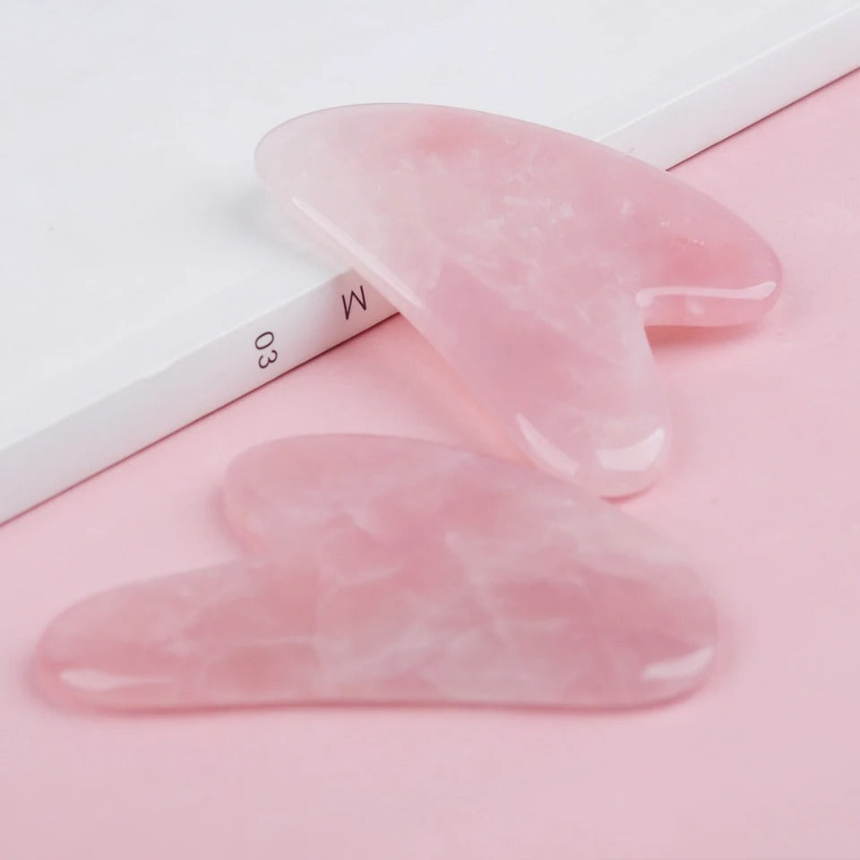 Gua sha quartz rose presentation