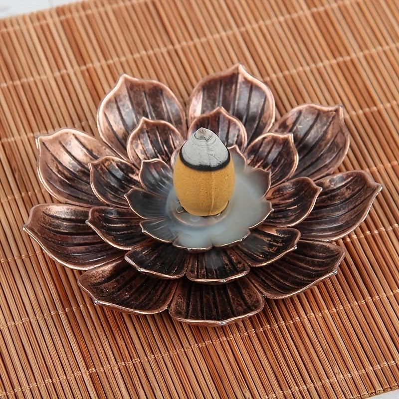Porte encens lotus set table